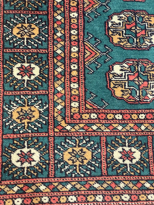 Persian Bukhara ‘4.2X6.4’ Hand knotted area rug