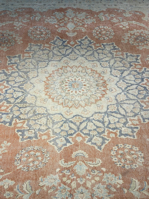 10'X14' Persian Hand Knotted 100% Wool (Washed out No Pile)