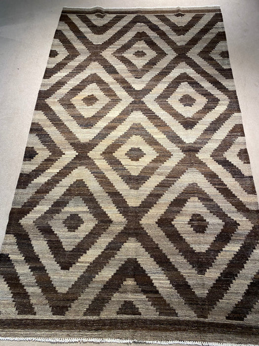5.8X9.11 Kilim Hand Knotted 100% Wool Area rug