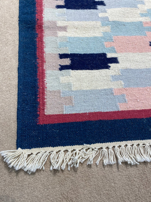3.2X5.3 Kilim Hand Knotted 100% Wool Area rug