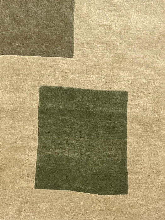 6’3x9 wool nepali area rug