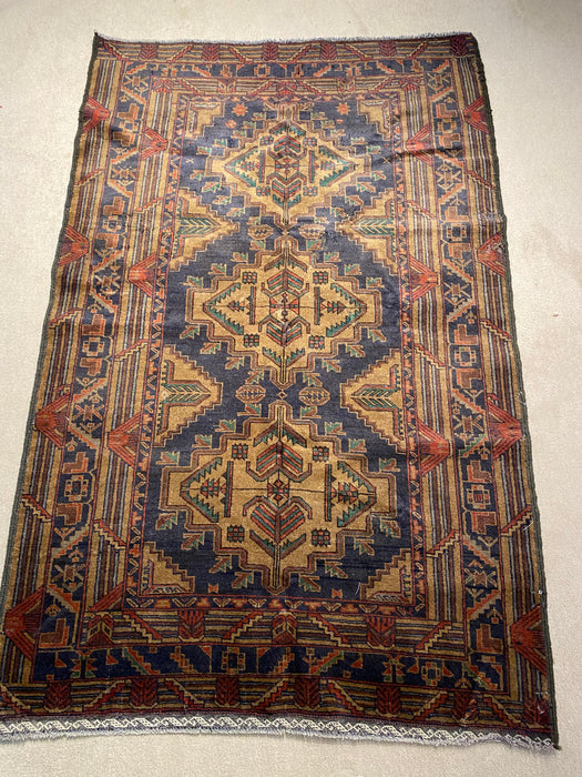 3.9X5.10 Bajasta hand Knotted 100% Wool Area rug (Antique)