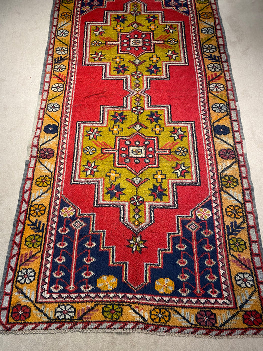 4.3X8.5 Bajasta Hand Knotted 100% Wool Area rug