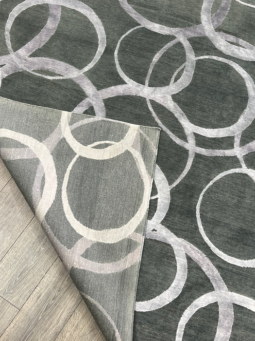 6x9’2 wool and silk nepali area rug