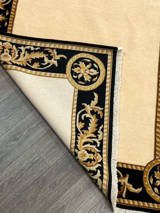 5’8x8’1 versace design nepali 100% wool area rug