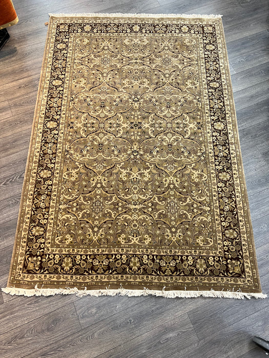 6’1x8’11 indo persian 100% wool area rug