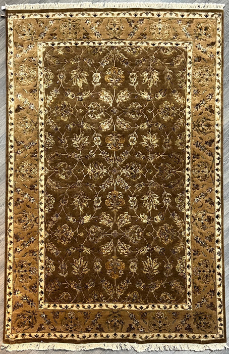 5’11x8’11 silk flower wool and silk area rug