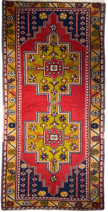 4.3X8.5 Bajasta Hand Knotted 100% Wool Area rug