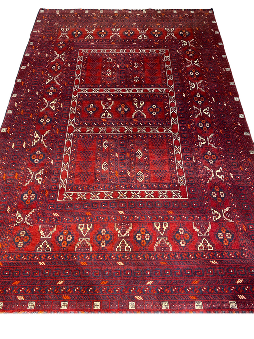 5.4X8.0 Persian Hand Knotted 100% Wool Area rug (Super Quality)